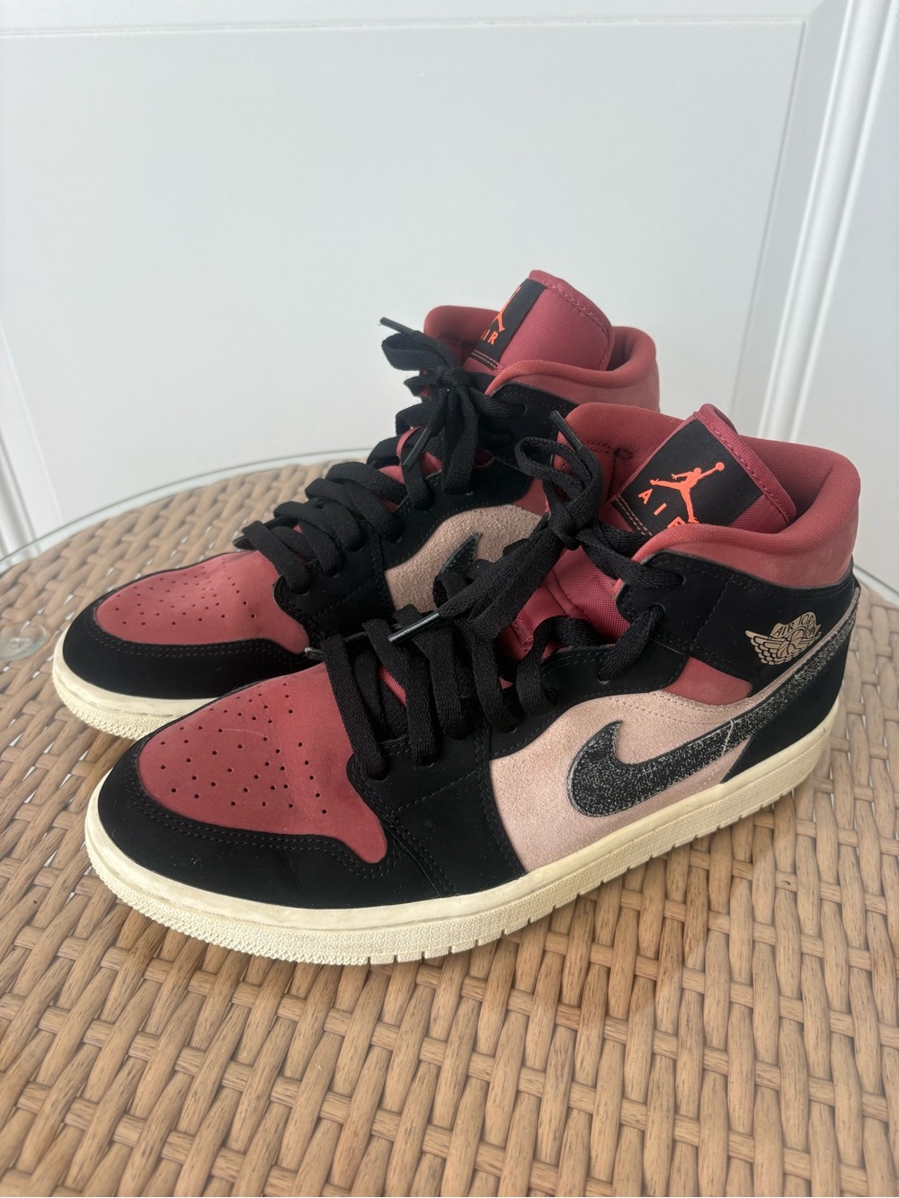Women's Air Jordan 1 Mid SE "Canyon Rust"